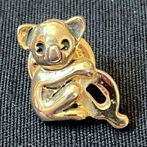 Vintage Koala Bear With Letter Q Pin